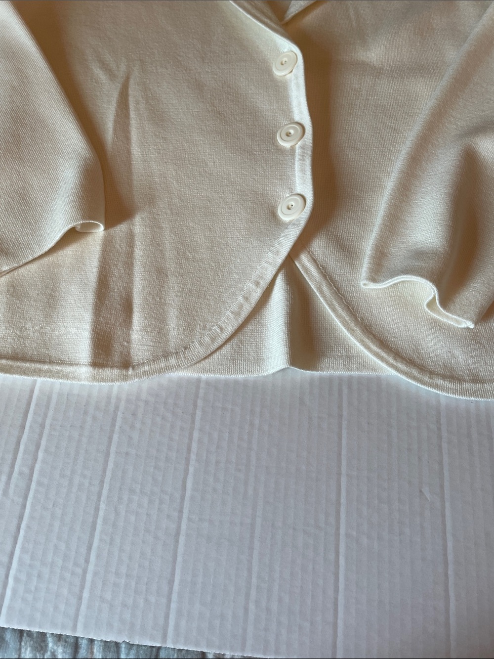 Cyrus Devotion White Women’s Cardigan Sweater - Picture 5 of 12